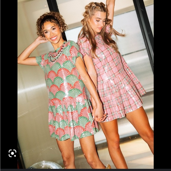 NWT Queen Of Sparkles Sequin Plaid Necklace Dress - Picture 2 of 3